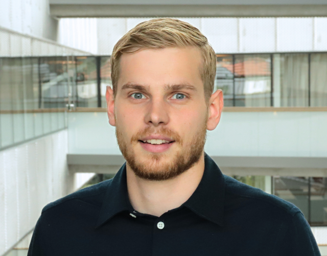 Sebastian Ruthström